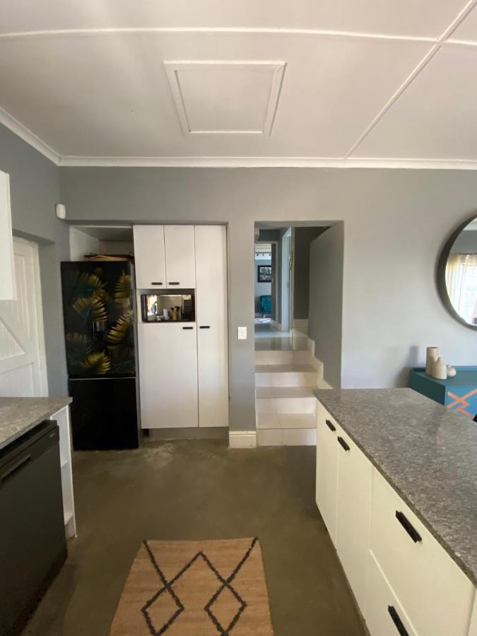 Willa Cosy And Unique Family Retreat In Hout Bay Kapsztad Zewnętrze zdjęcie