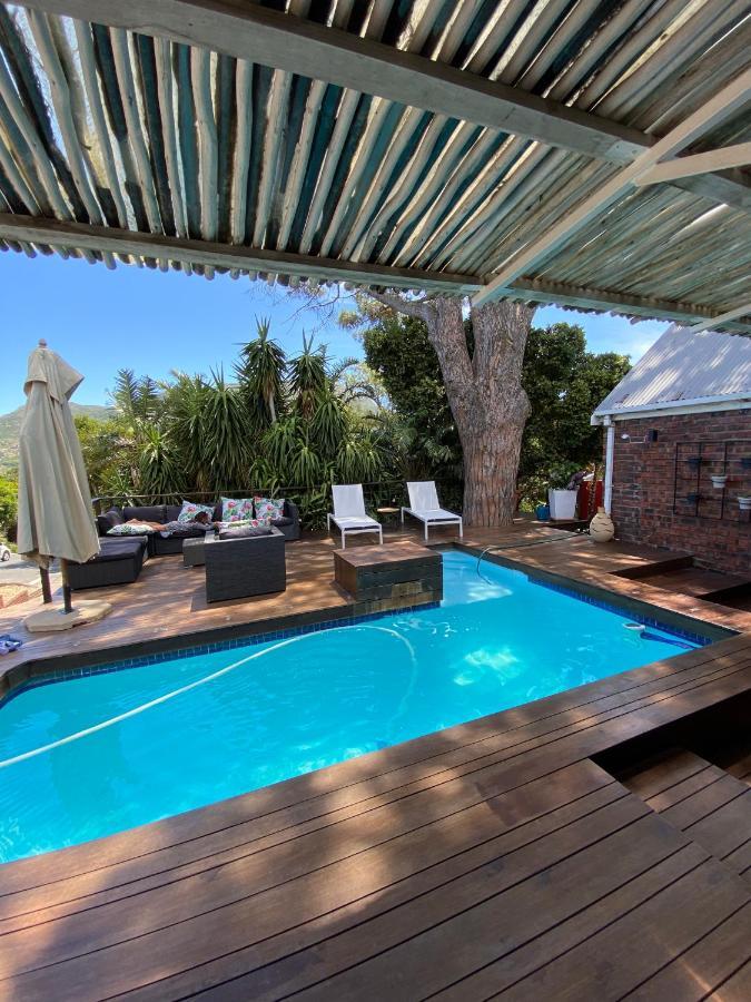 Willa Cosy And Unique Family Retreat In Hout Bay Kapsztad Zewnętrze zdjęcie